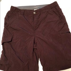 Columbia Men’s Shorts 32/10